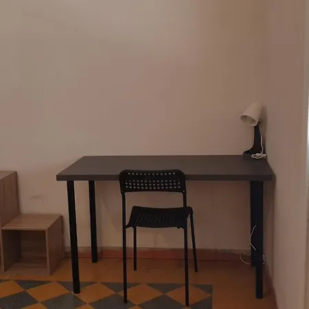 Quarto em Acomodações Particulares Con Vista Metroa Roma